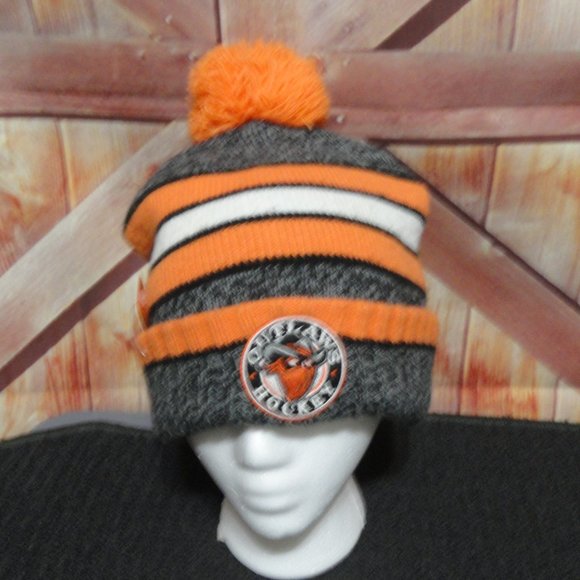 OUTLAWS Hockey Knit pompom lined hat~colorful~EUC~ - Picture 6 of 6